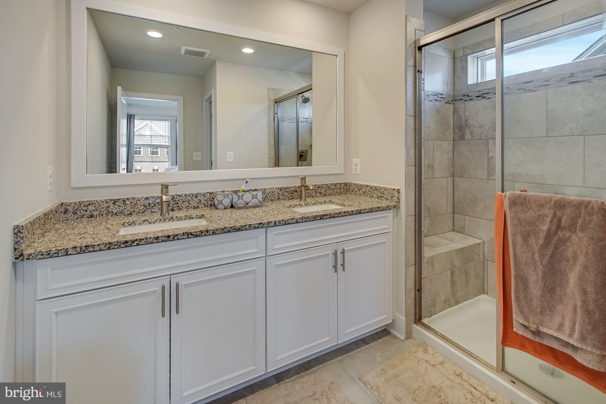 ST CHARLES - Residential