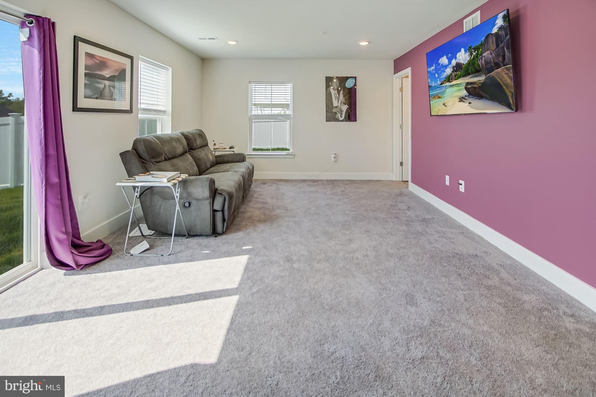 ST CHARLES - Residential