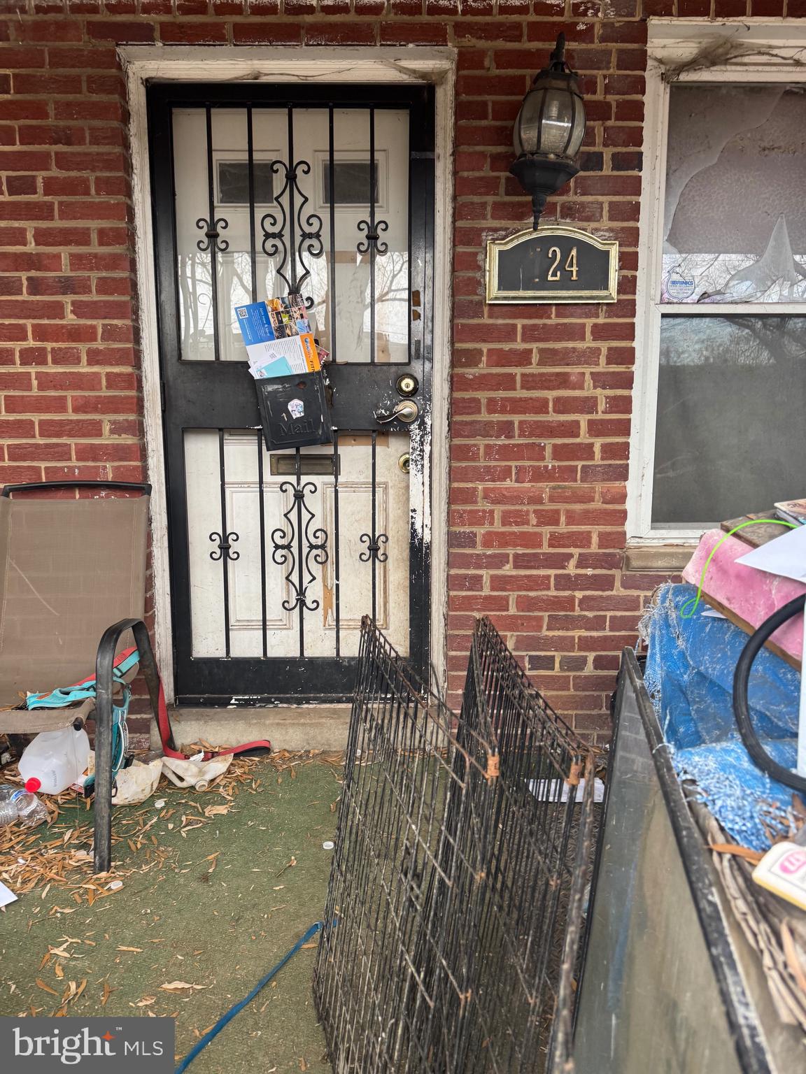 724 CRITTENDEN STREET NE