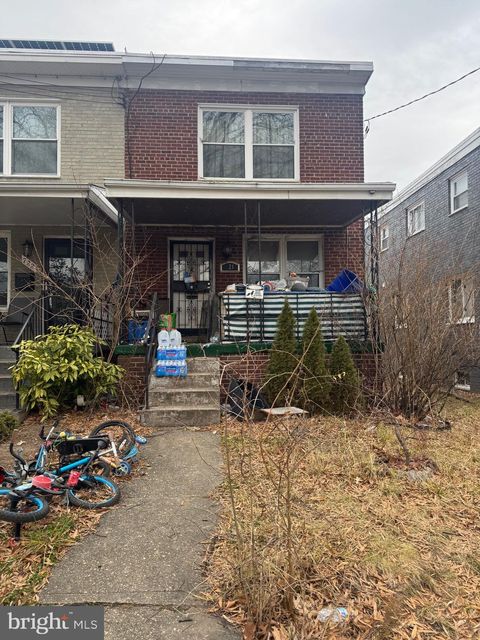 724 CRITTENDEN STREET NE WASHINGTON DC 20017