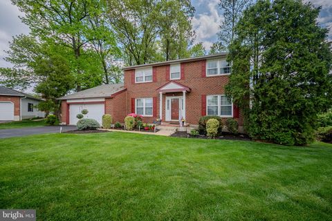 Photo of 23 Gristmill Court, WILMINGTON, DE 19803 (MLS # DENC2081316)