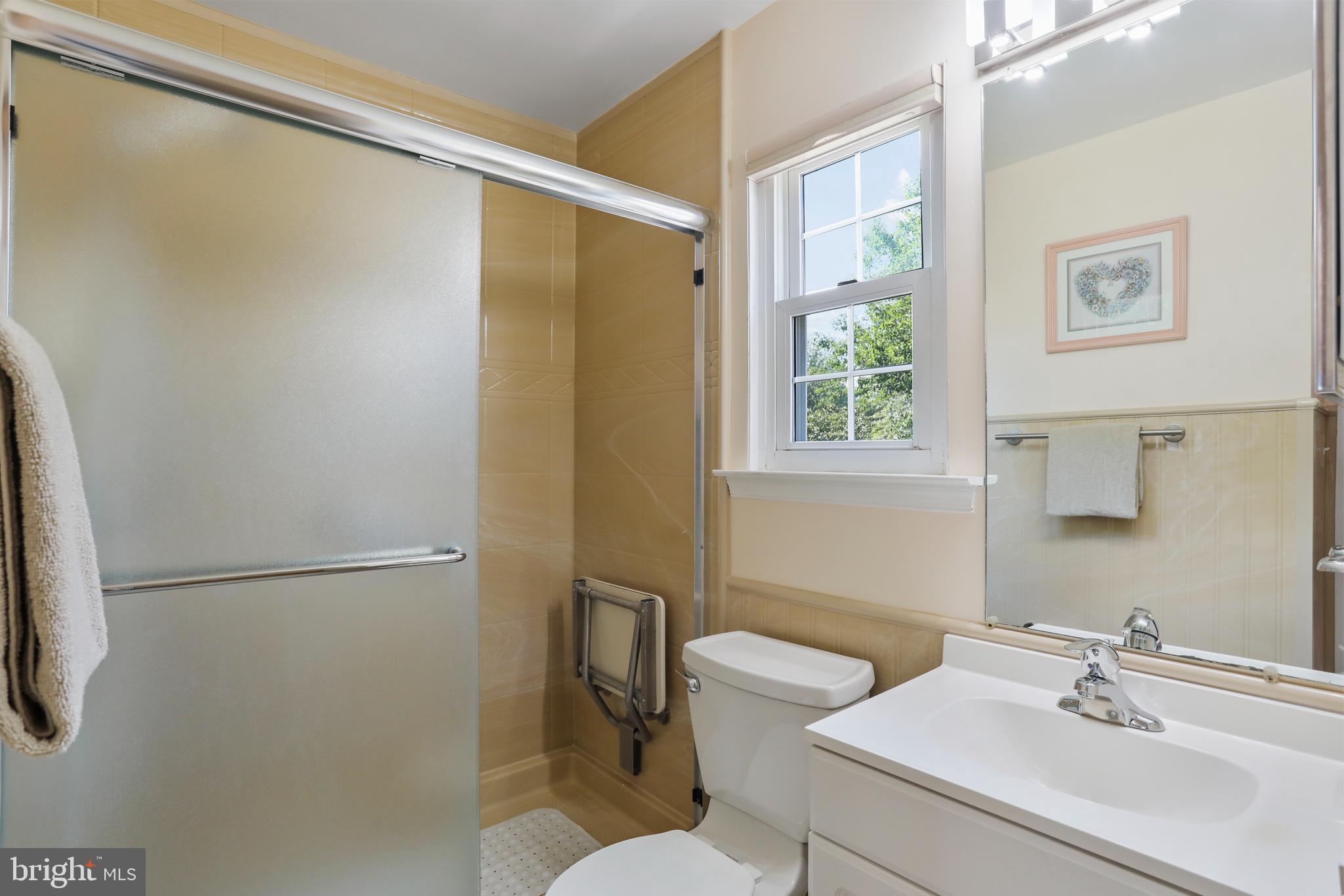 ROBIN MEADOWS - Residential