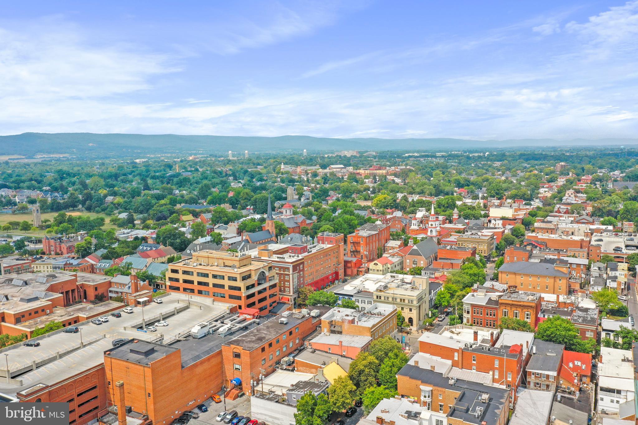 ROBIN MEADOWS - Residential