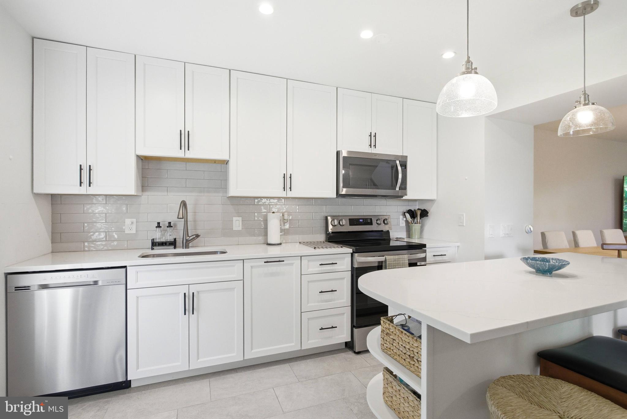 BURKE CENTRE - Residential