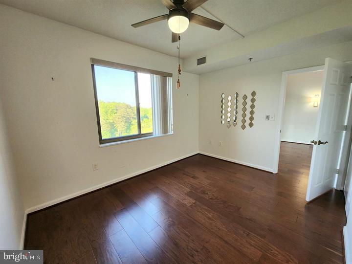 OVERLOOK AT LEISURE WORLD - Residential