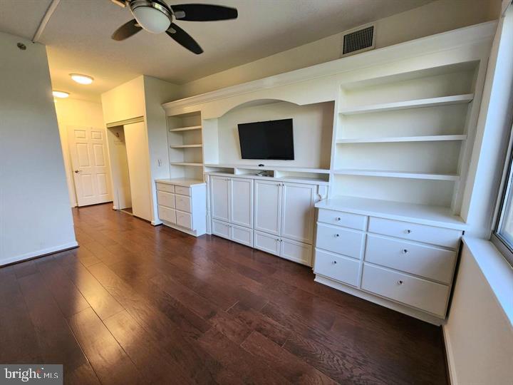 OVERLOOK AT LEISURE WORLD - Residential