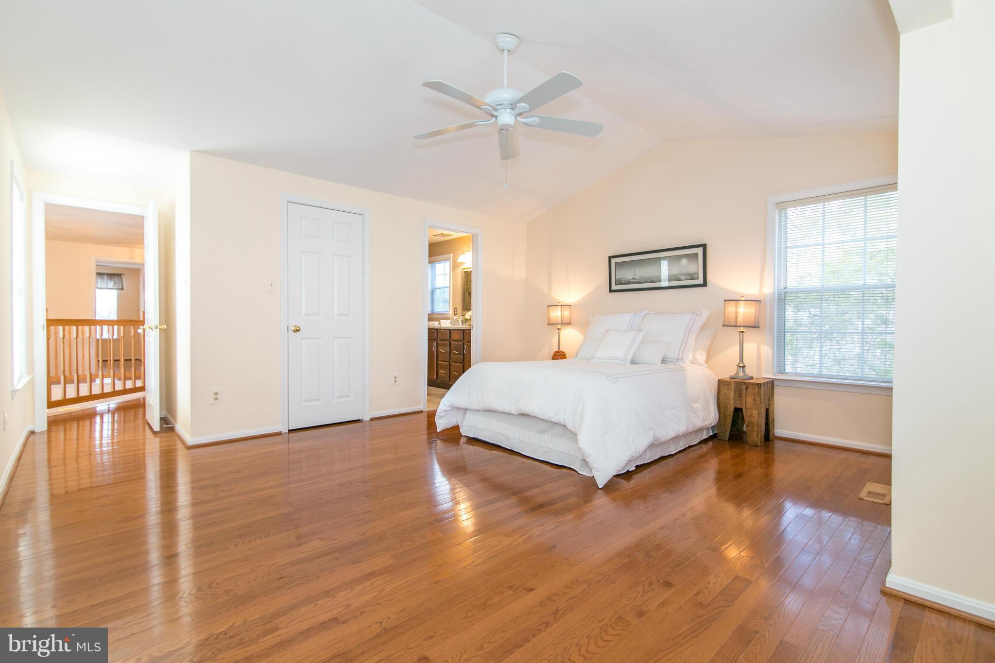 RESTON - Residential