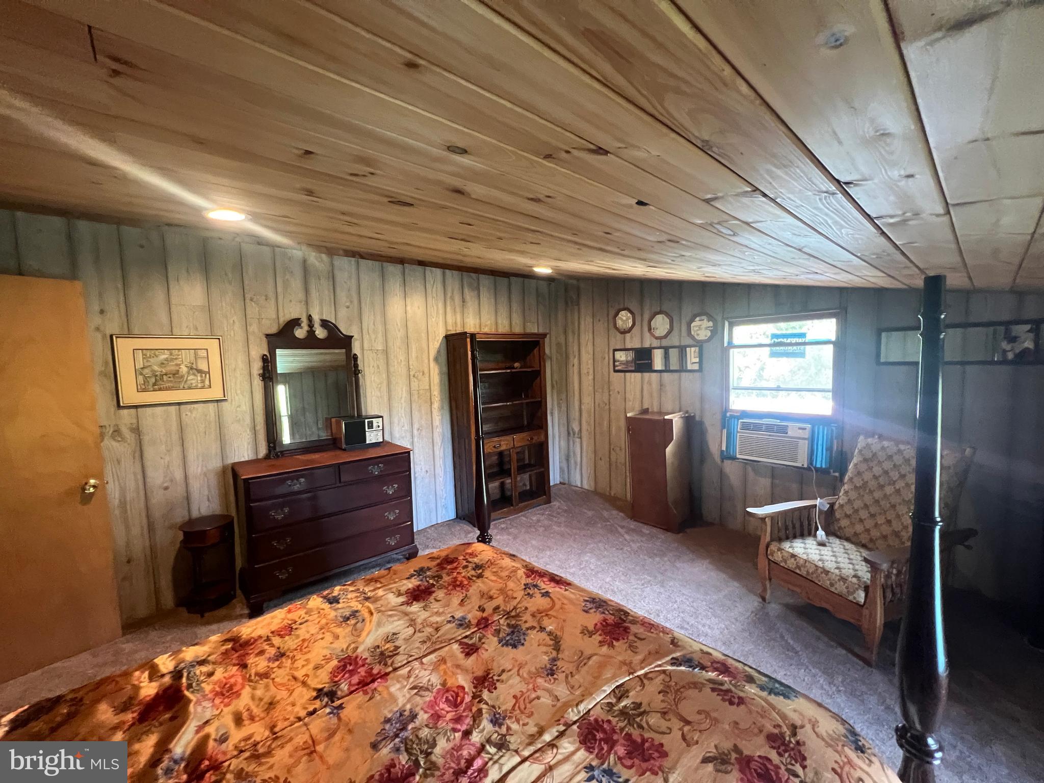 POTOMAC HIGHLAND FARMS - Residential