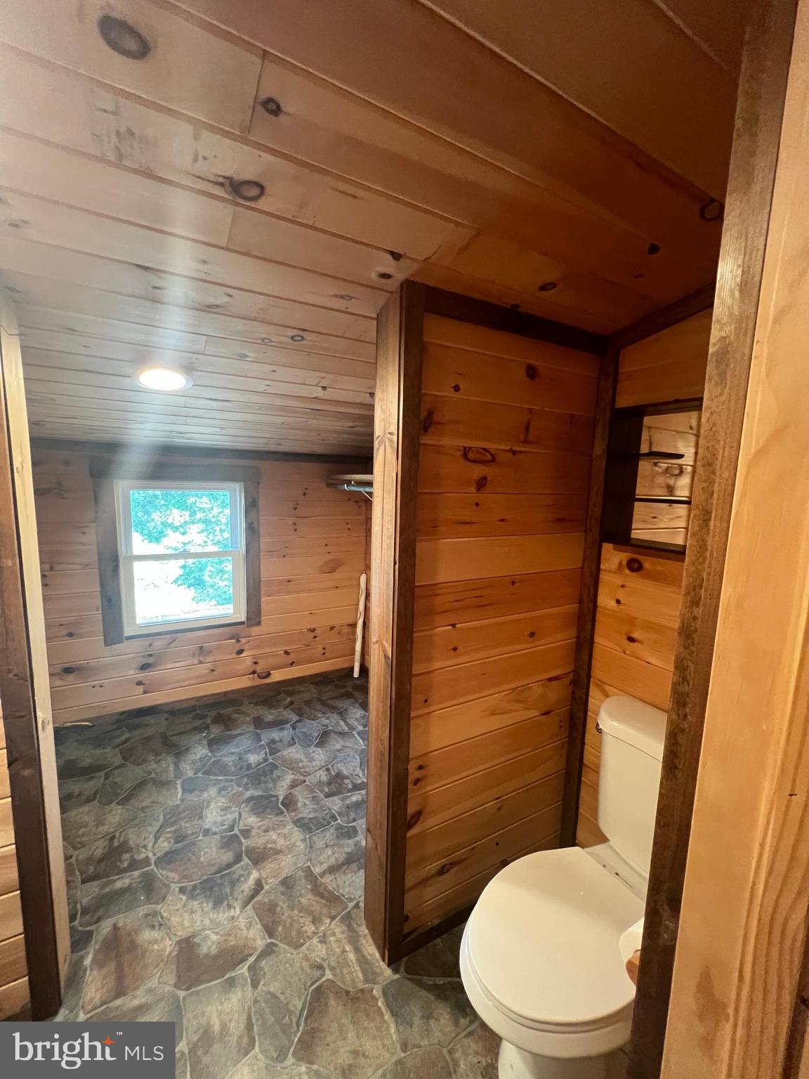 POTOMAC HIGHLAND FARMS - Residential