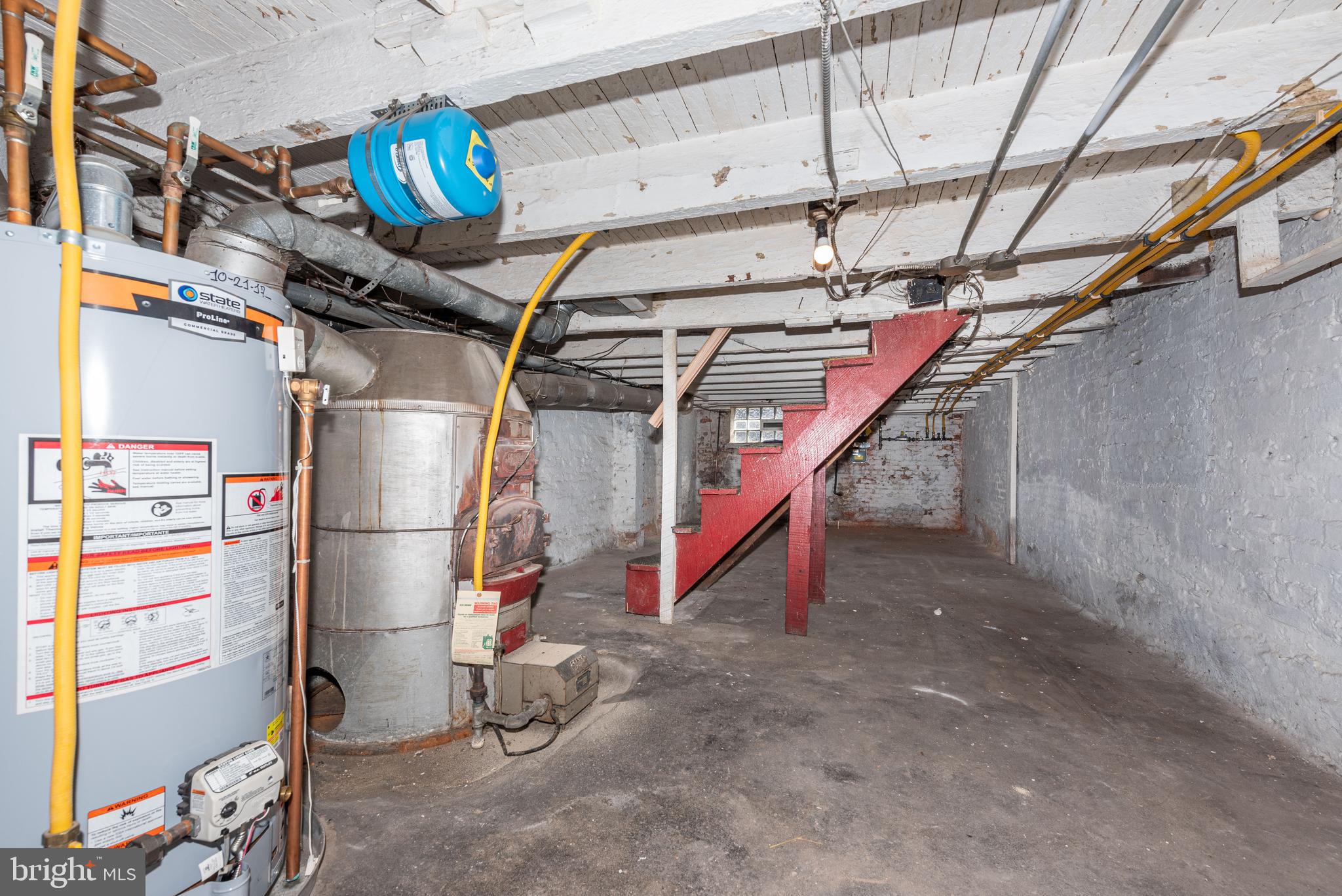 HIGHLANDTOWN - Residential