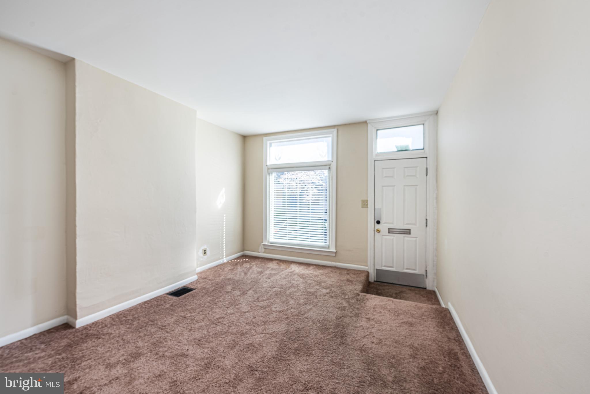 HIGHLANDTOWN - Residential