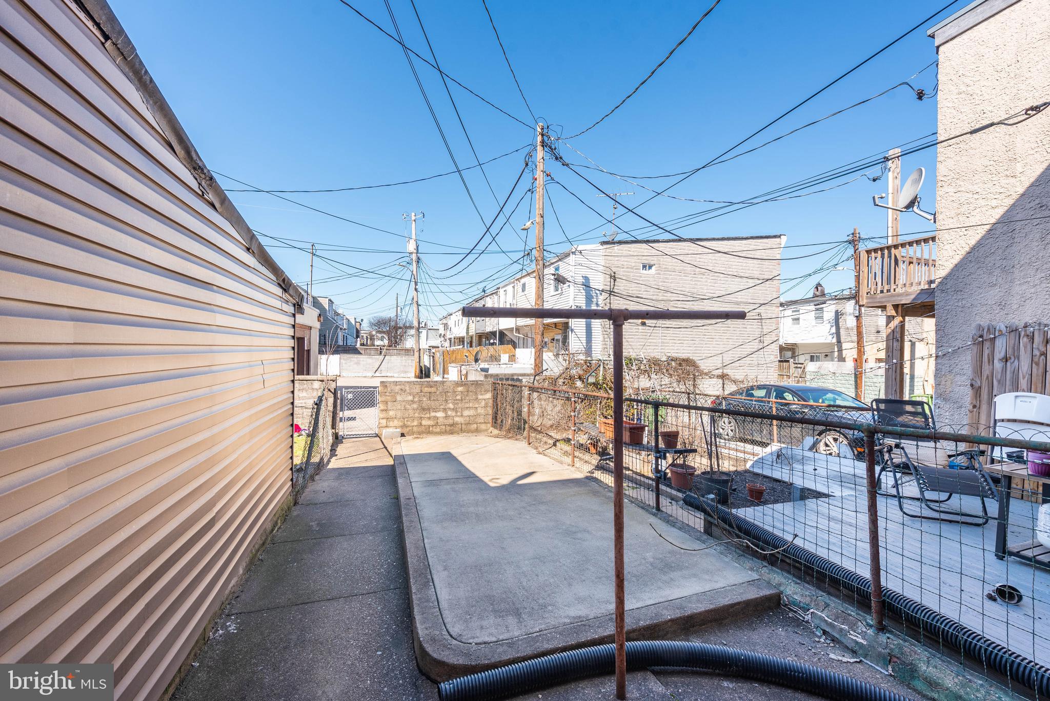 HIGHLANDTOWN - Residential