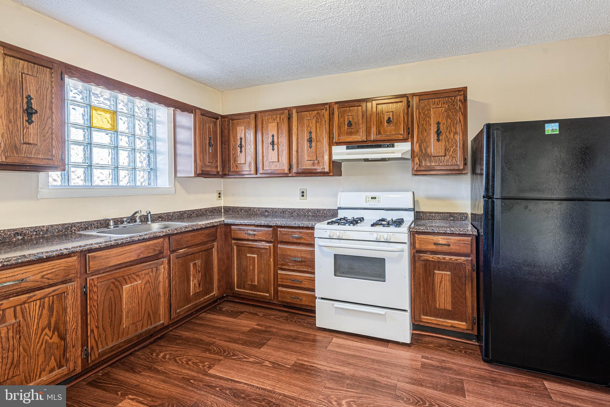 HIGHLANDTOWN - Residential
