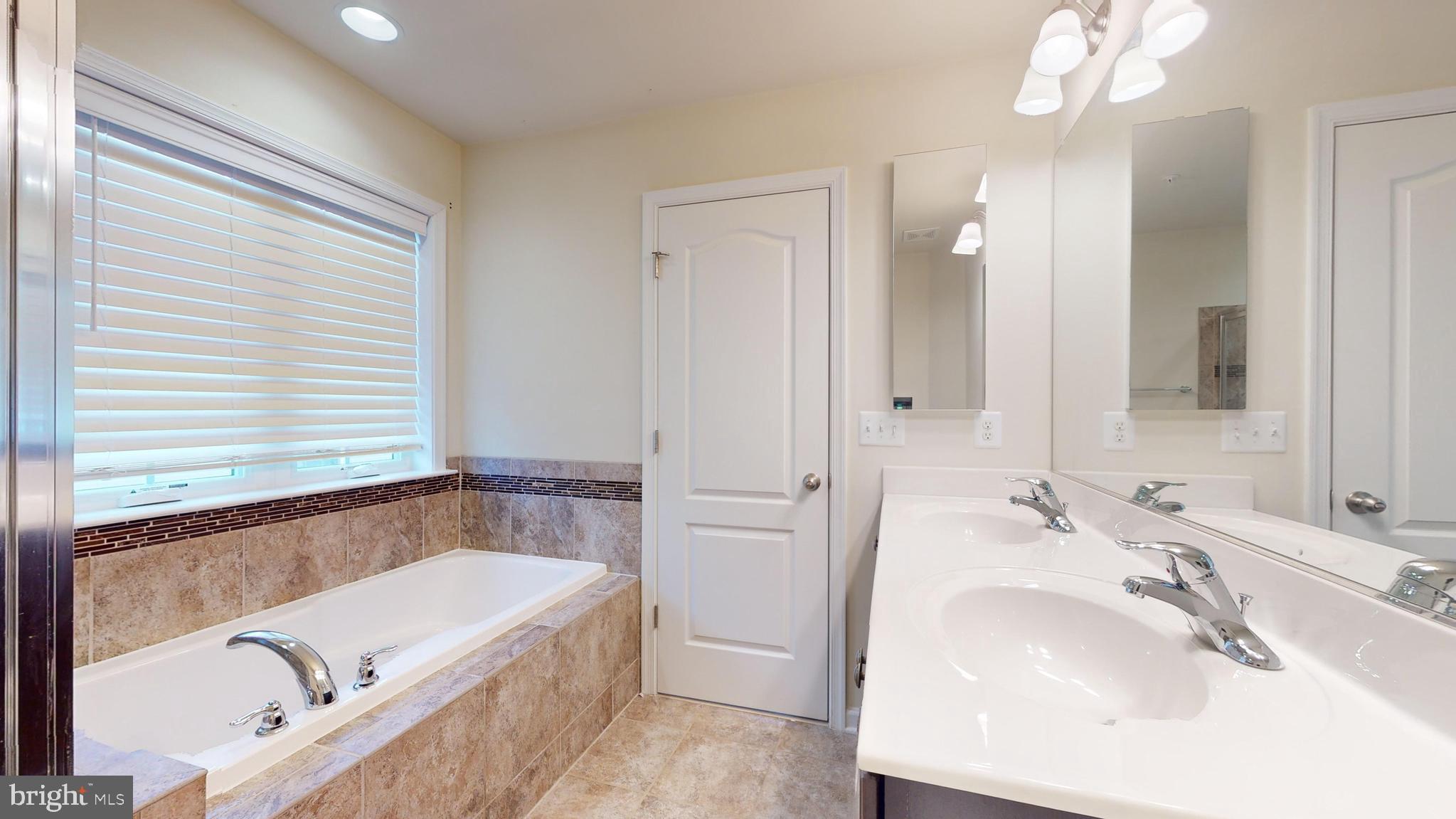 MYERS ESTATES SUB - Residential