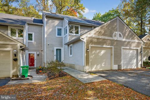 4922 WEALDING WAY OXON HILL MD 20745