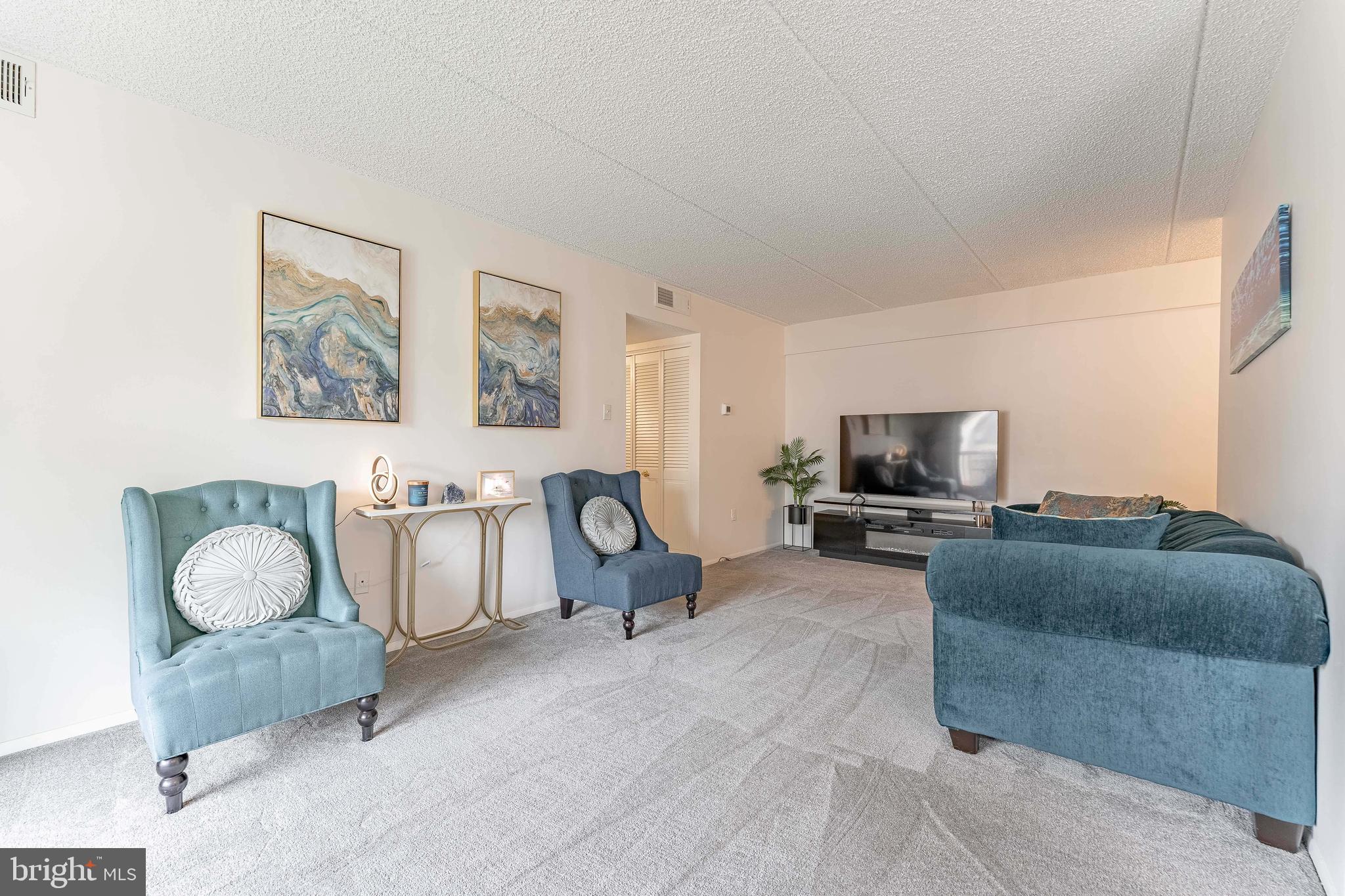 TRIMBLE RUN - Residential