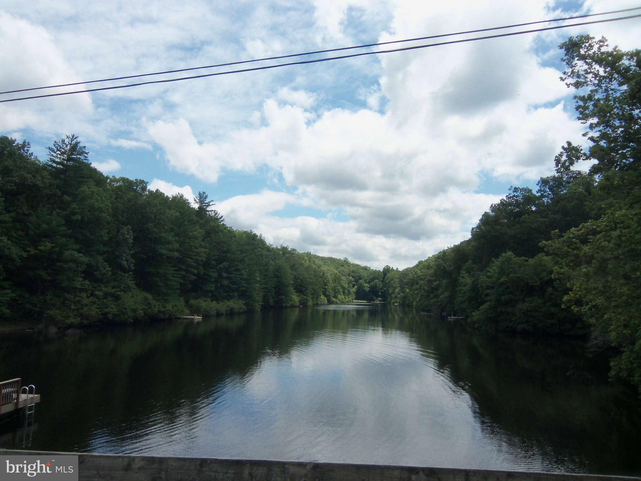 SLEEPY HOLLOW - Residential