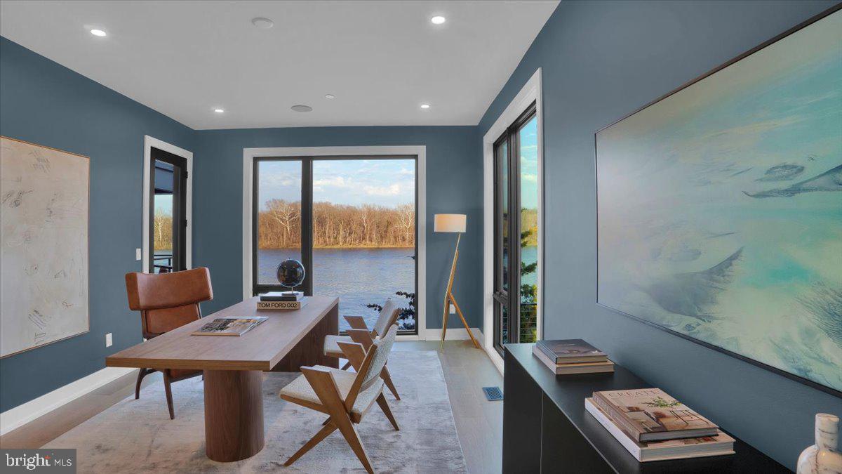 RIVERSTONE - Residential