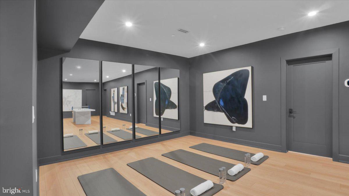 RIVERSTONE - Residential