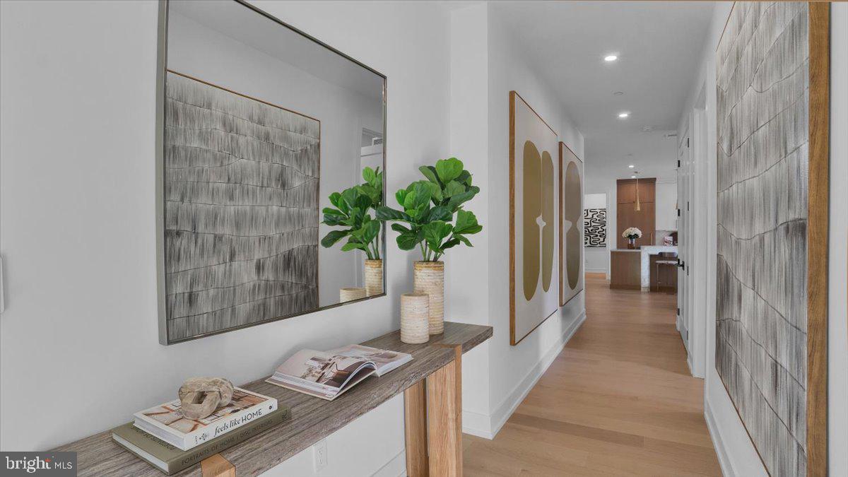 RIVERSTONE - Residential