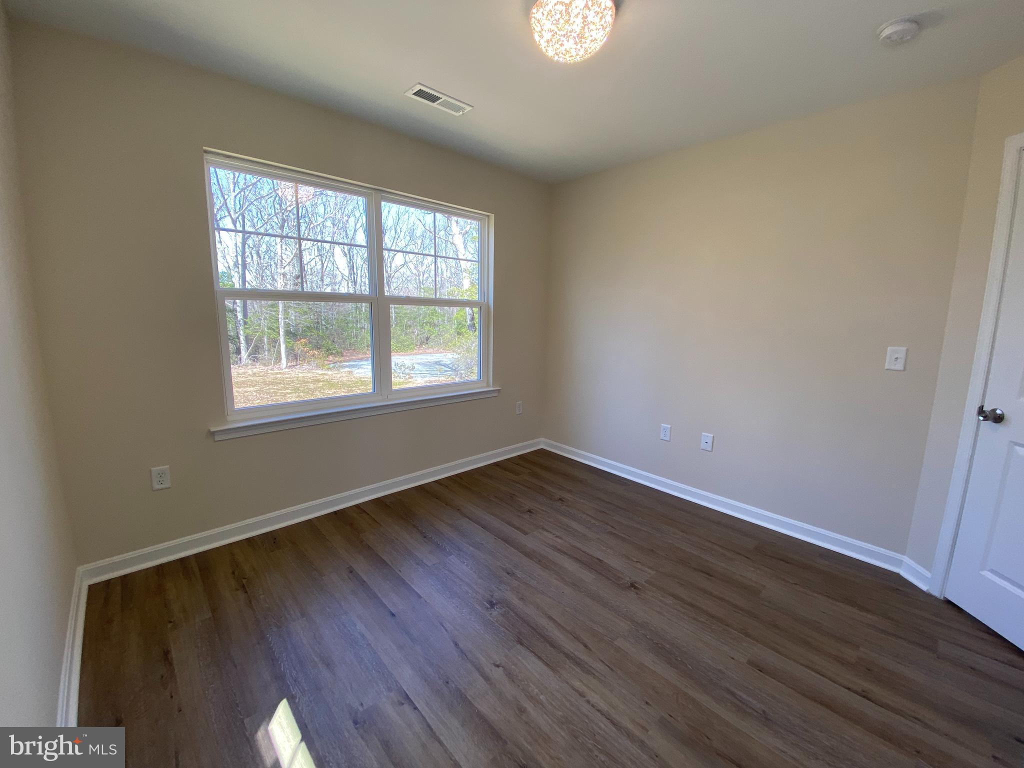 STRATFORD HARBOUR - Residential