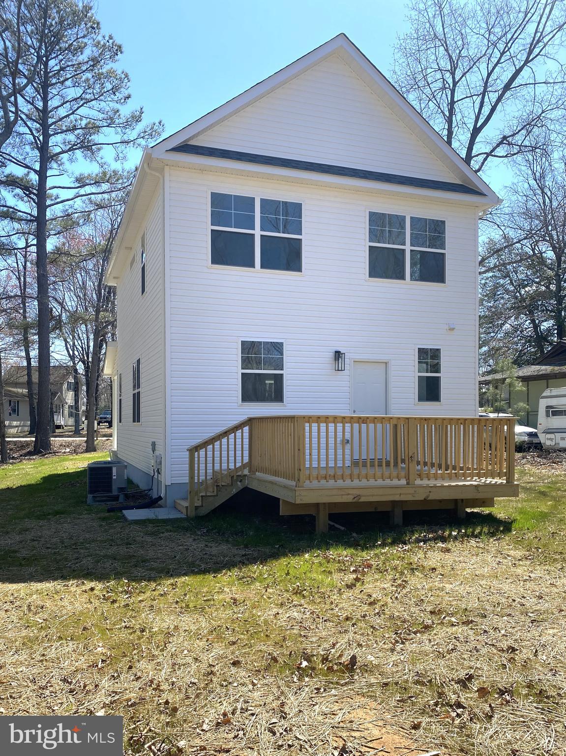 STRATFORD HARBOUR - Residential