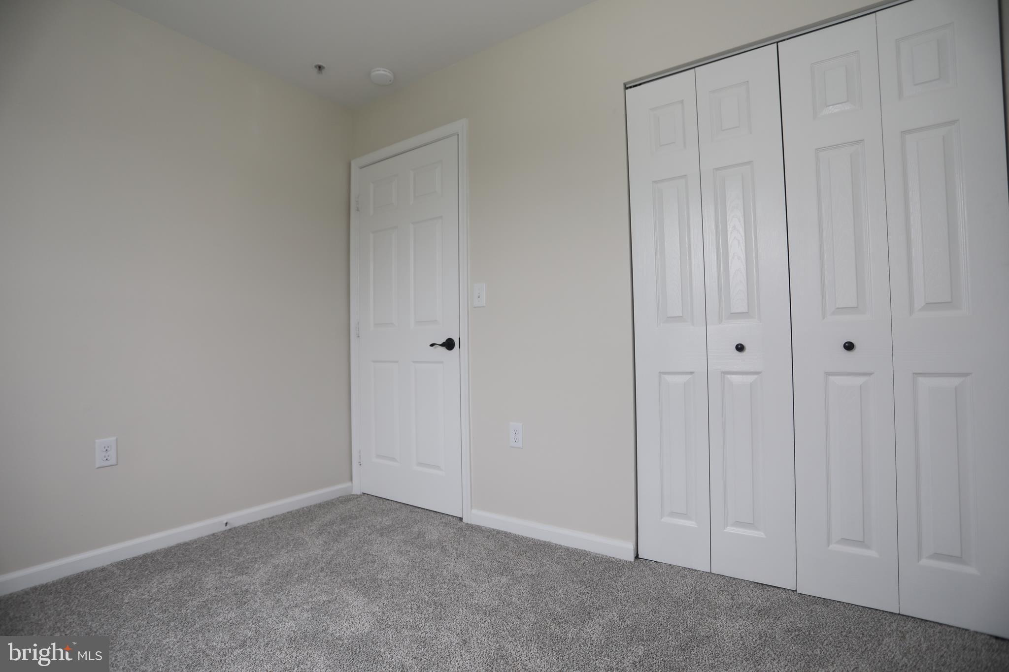 NANTUCKET MEWS - Residential Lease