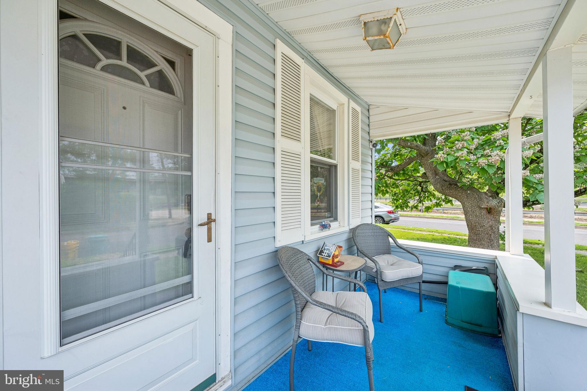 7904 DAY AVENUE