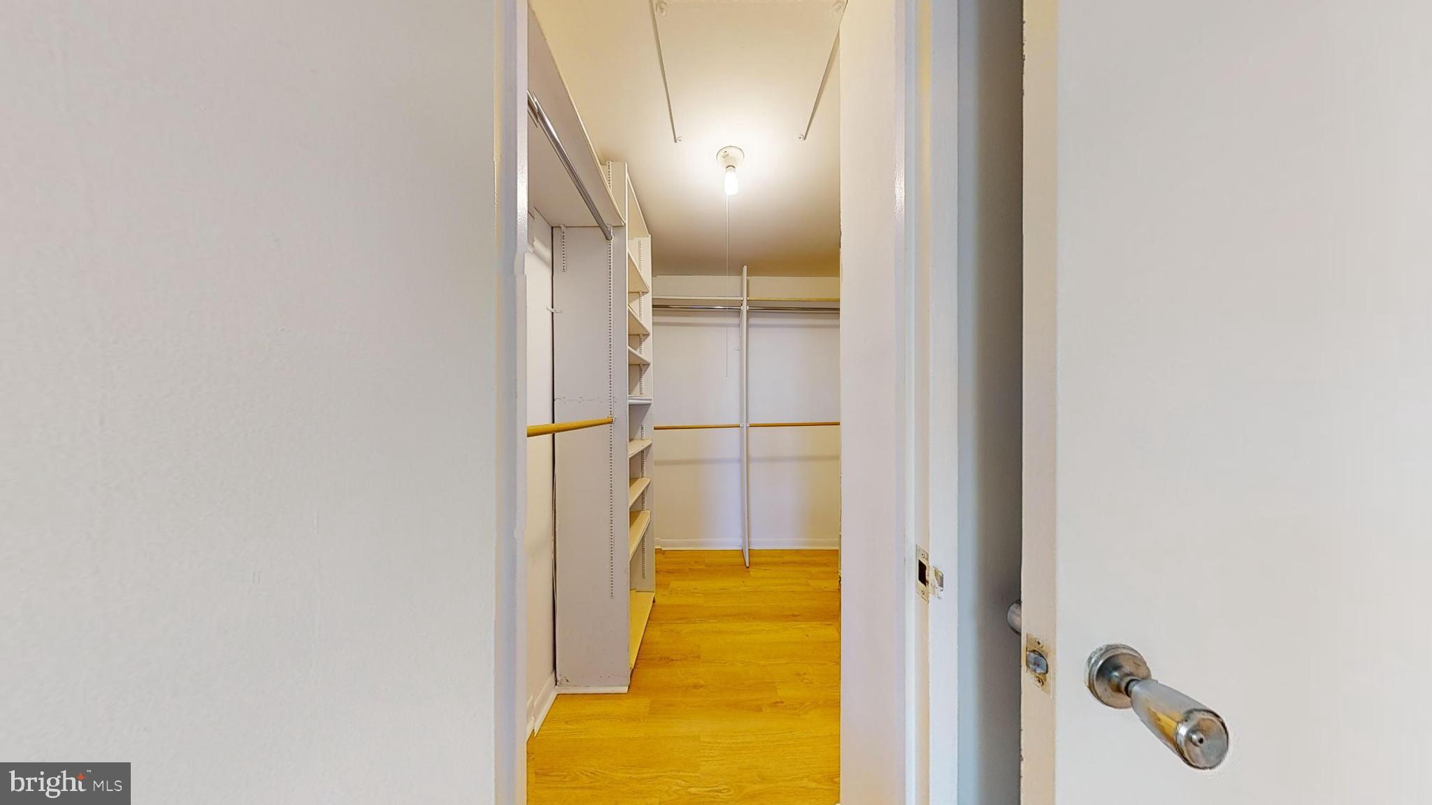 WEST END - Residential