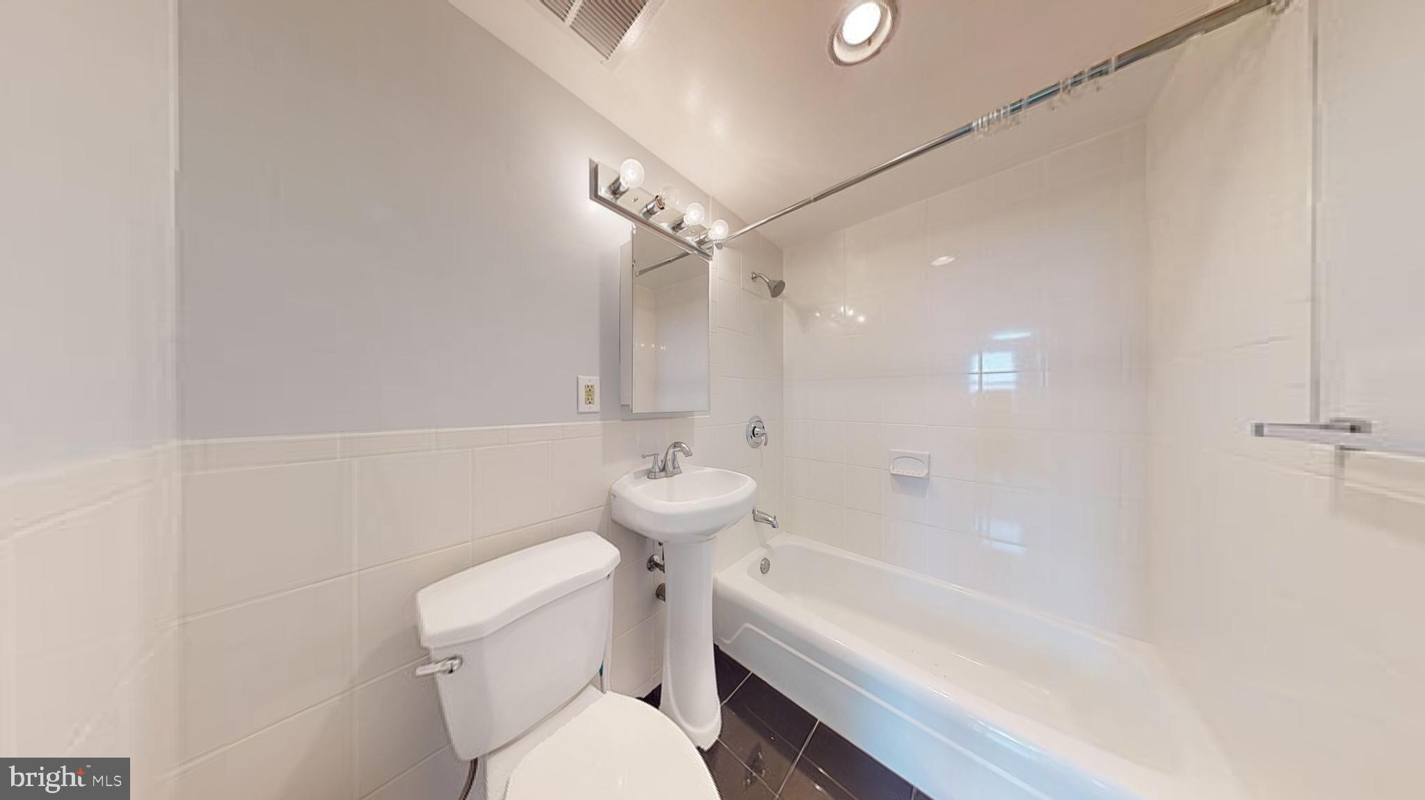 WEST END - Residential