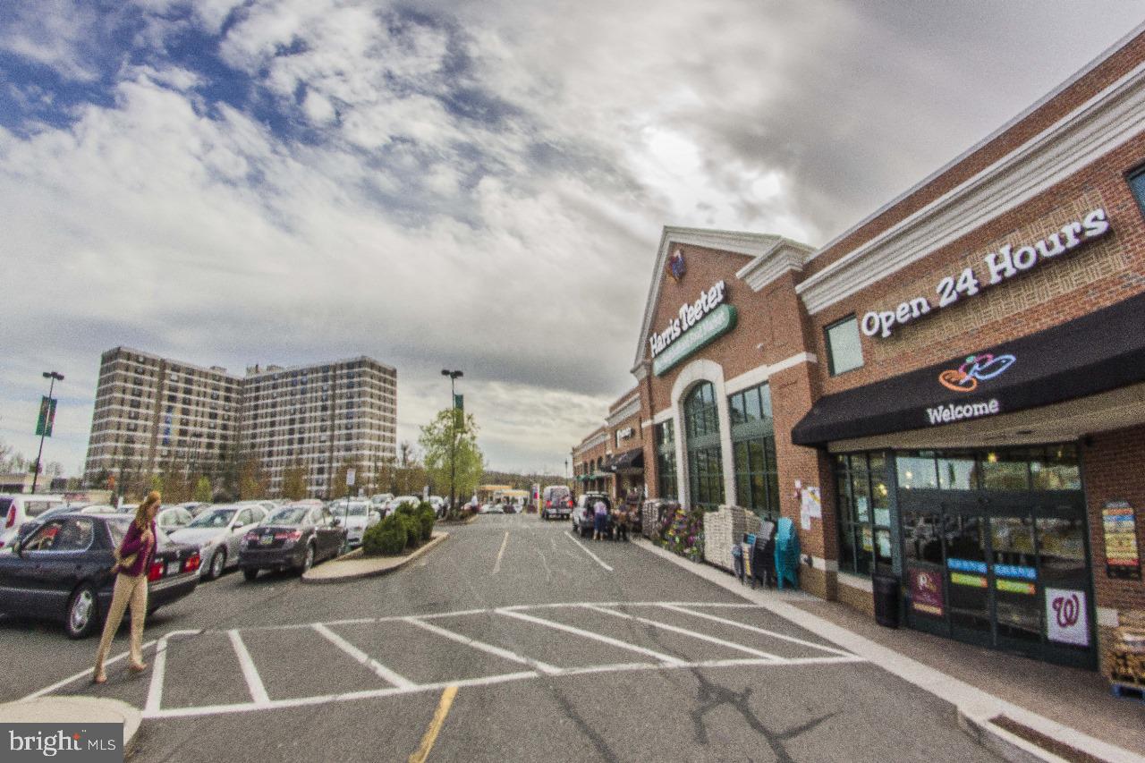 WEST END - Residential