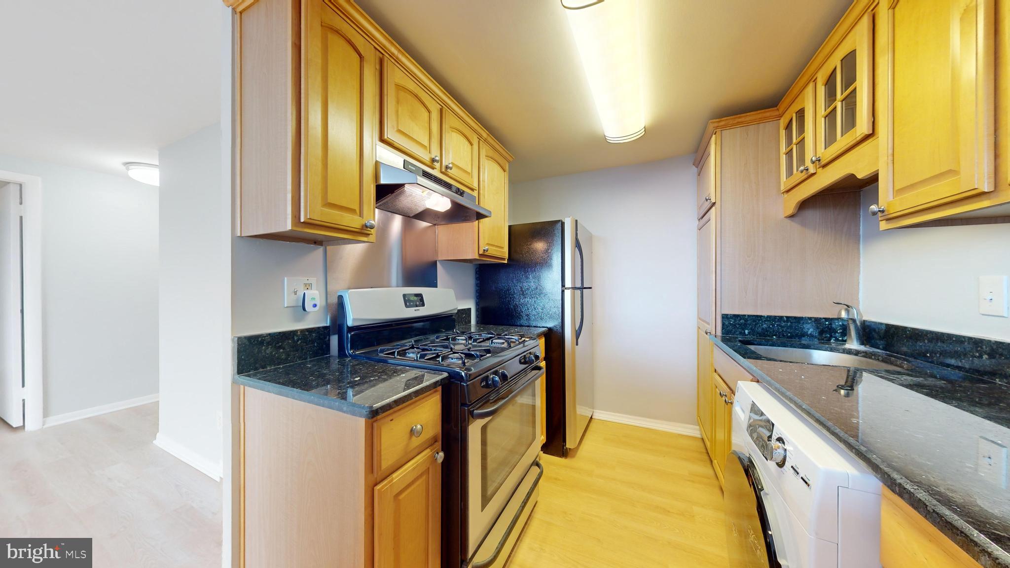 WEST END - Residential