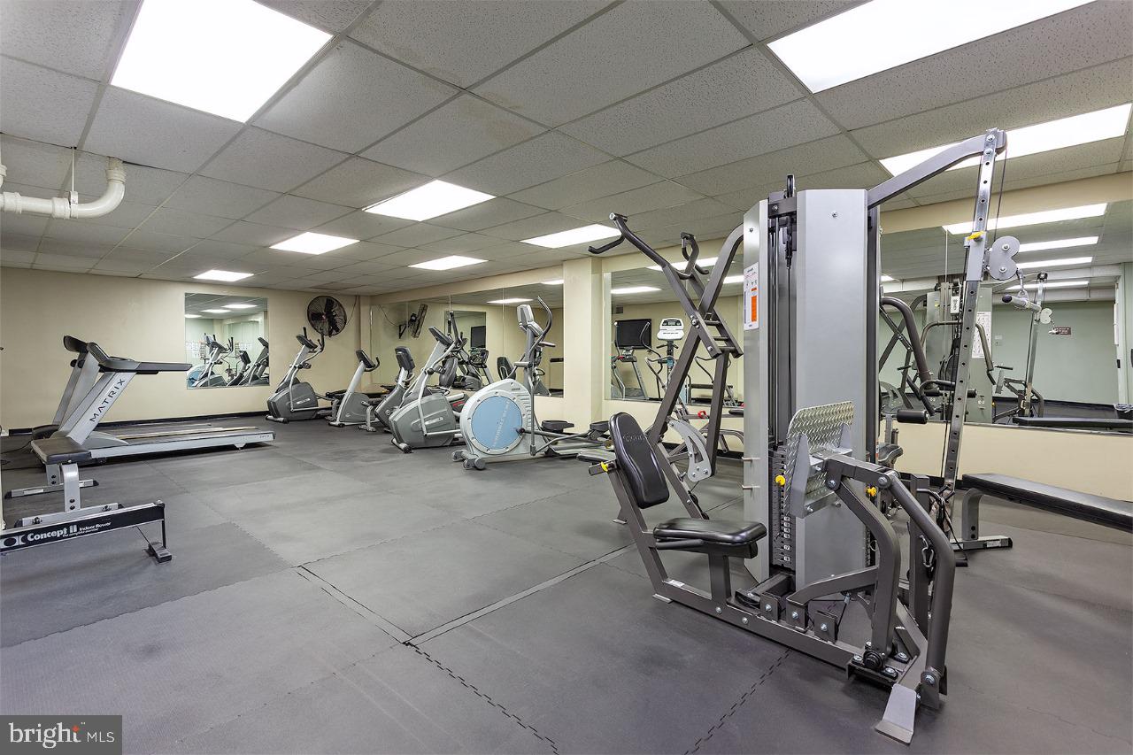 WEST END - Residential