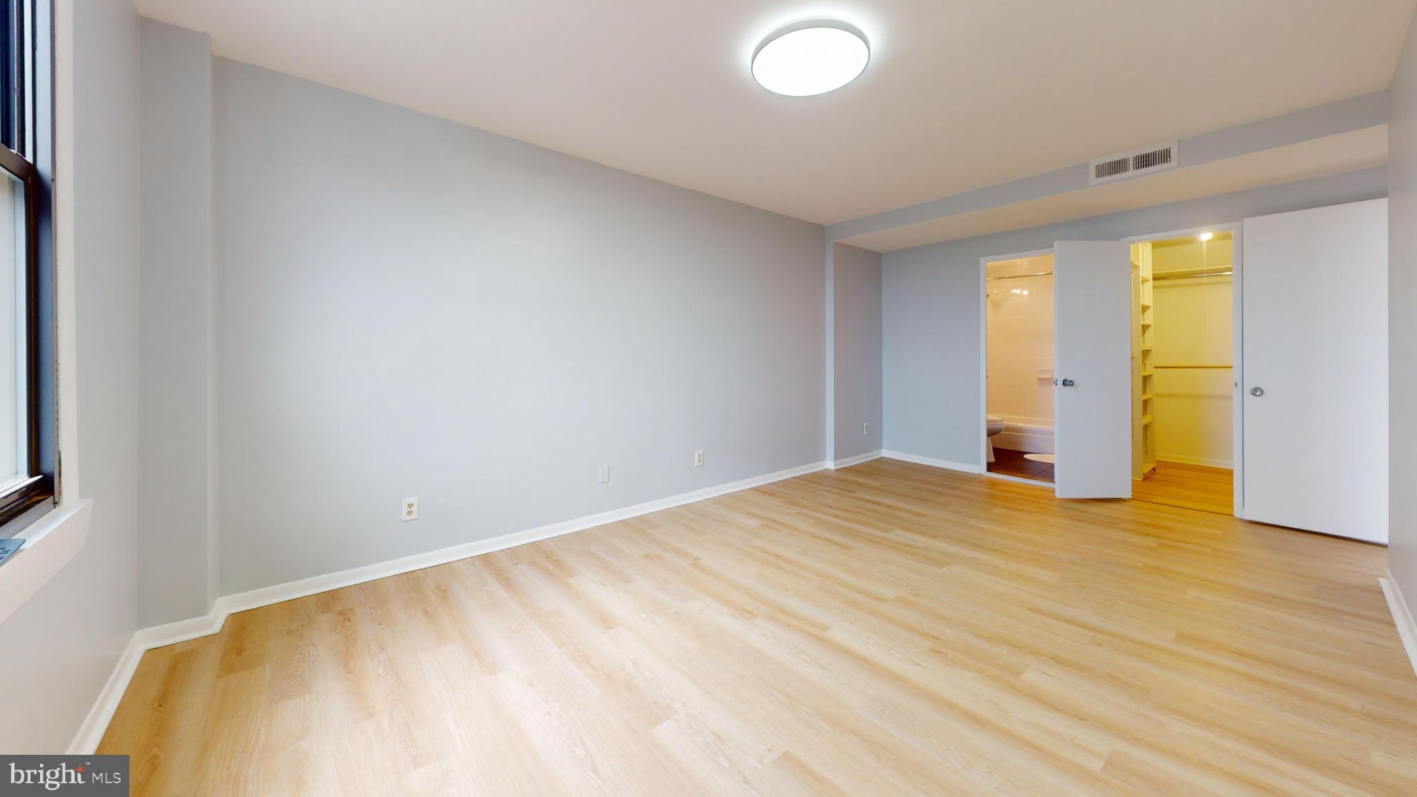 WEST END - Residential