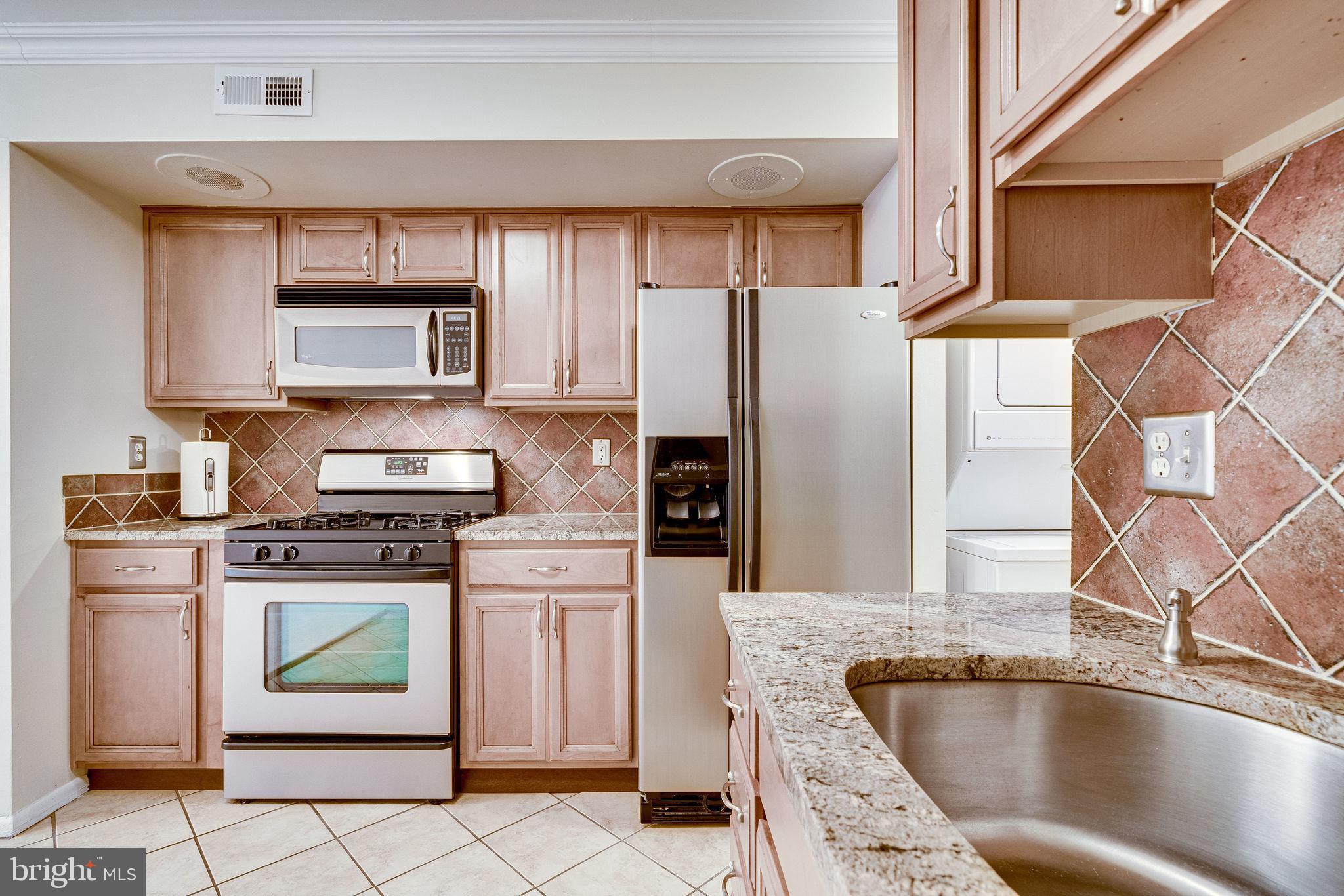 SOUTHGATE - Residential