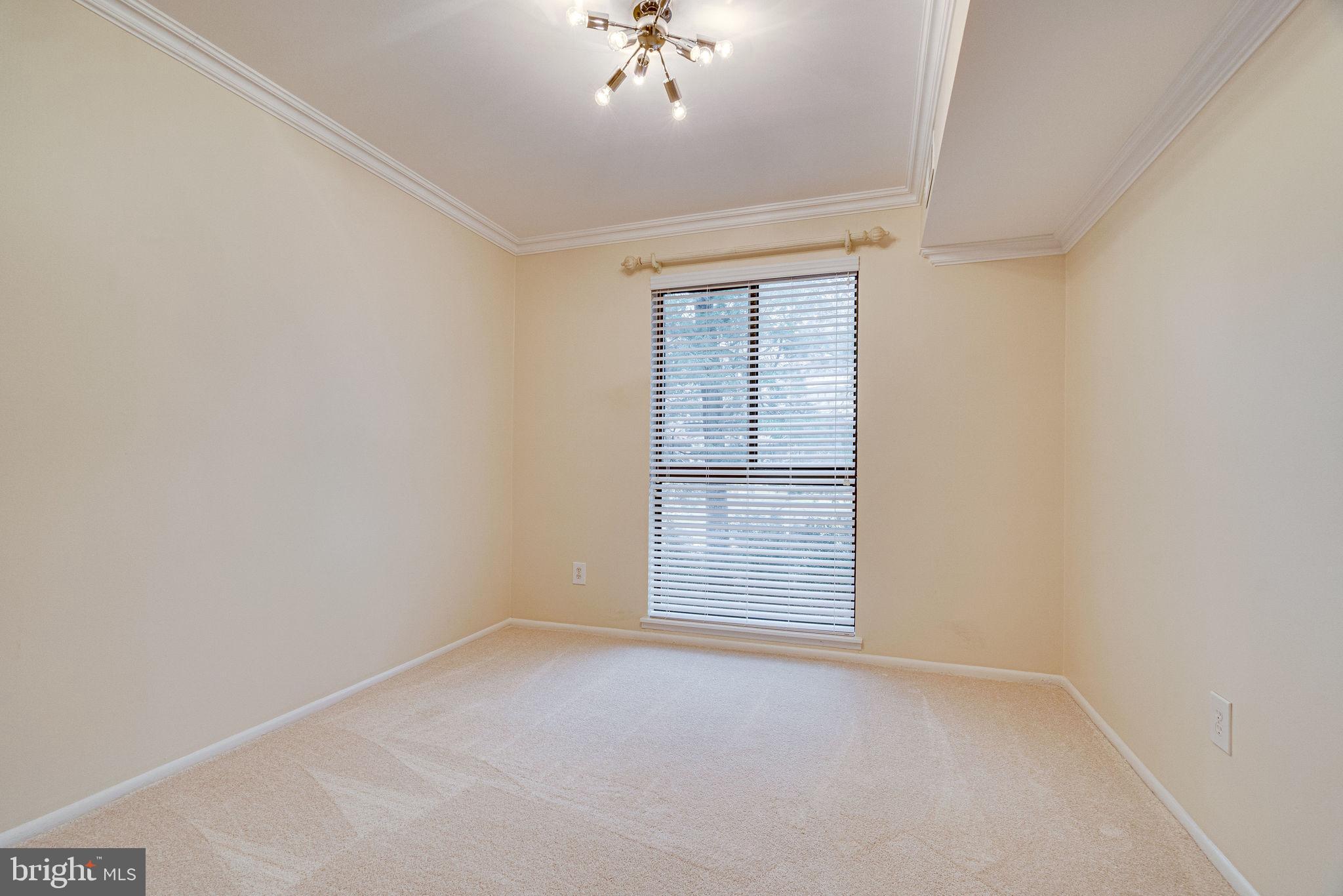 SOUTHGATE - Residential