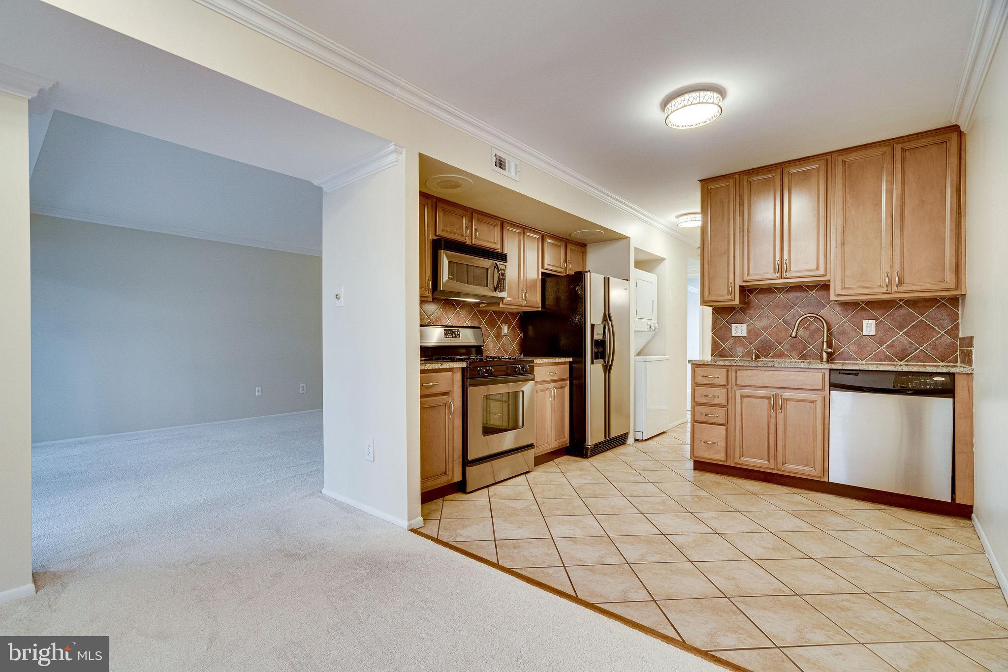 SOUTHGATE - Residential