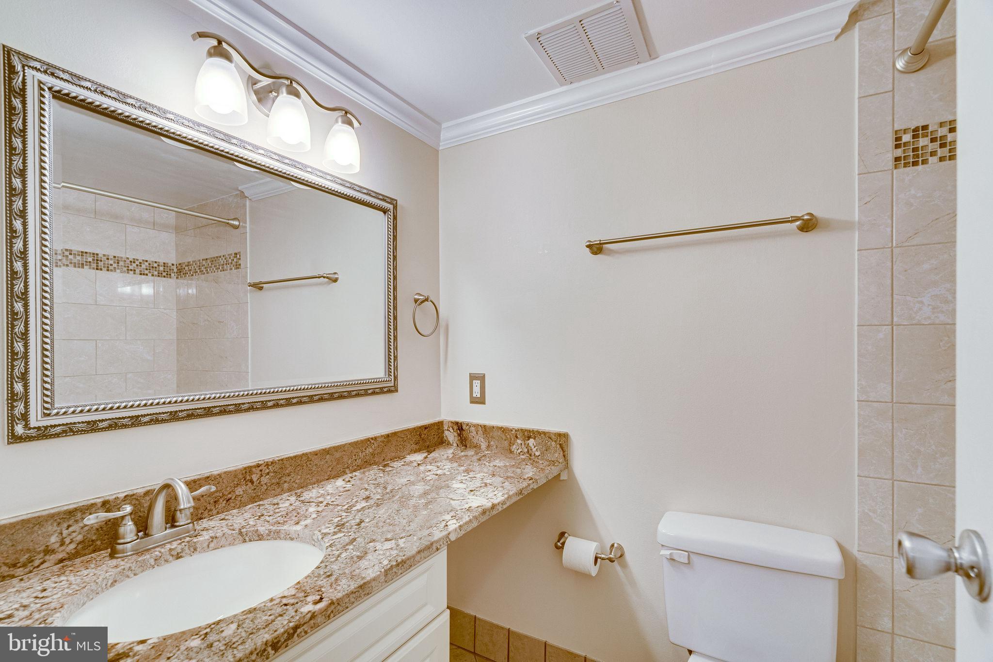 SOUTHGATE - Residential