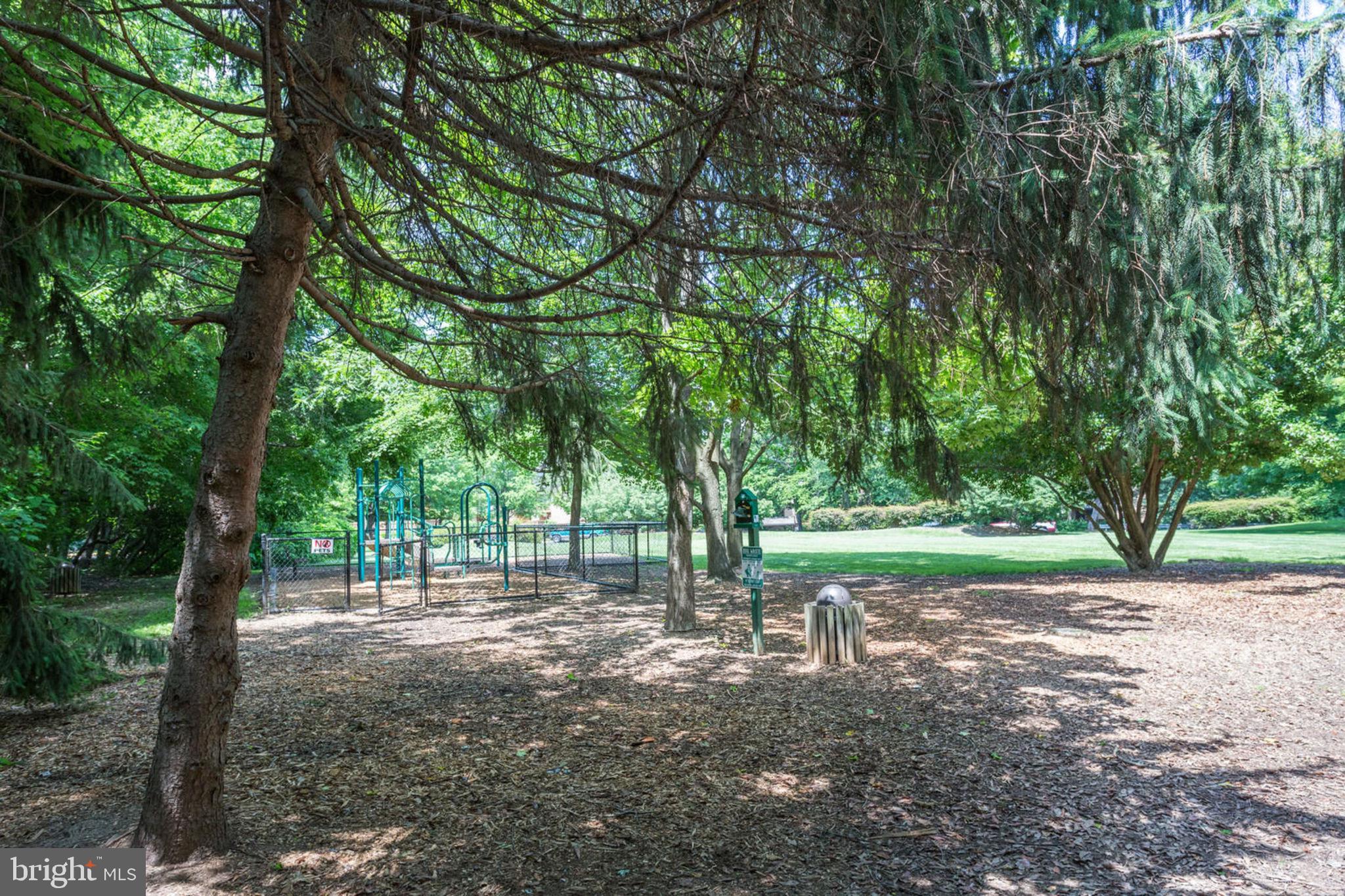 SOUTHGATE - Residential