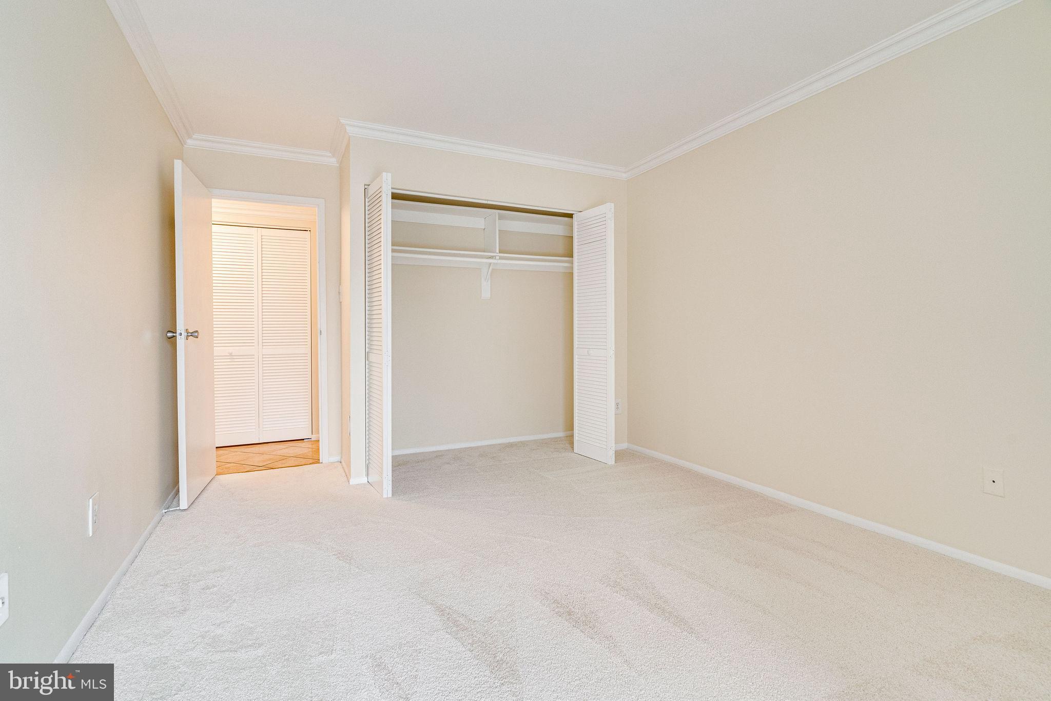 SOUTHGATE - Residential