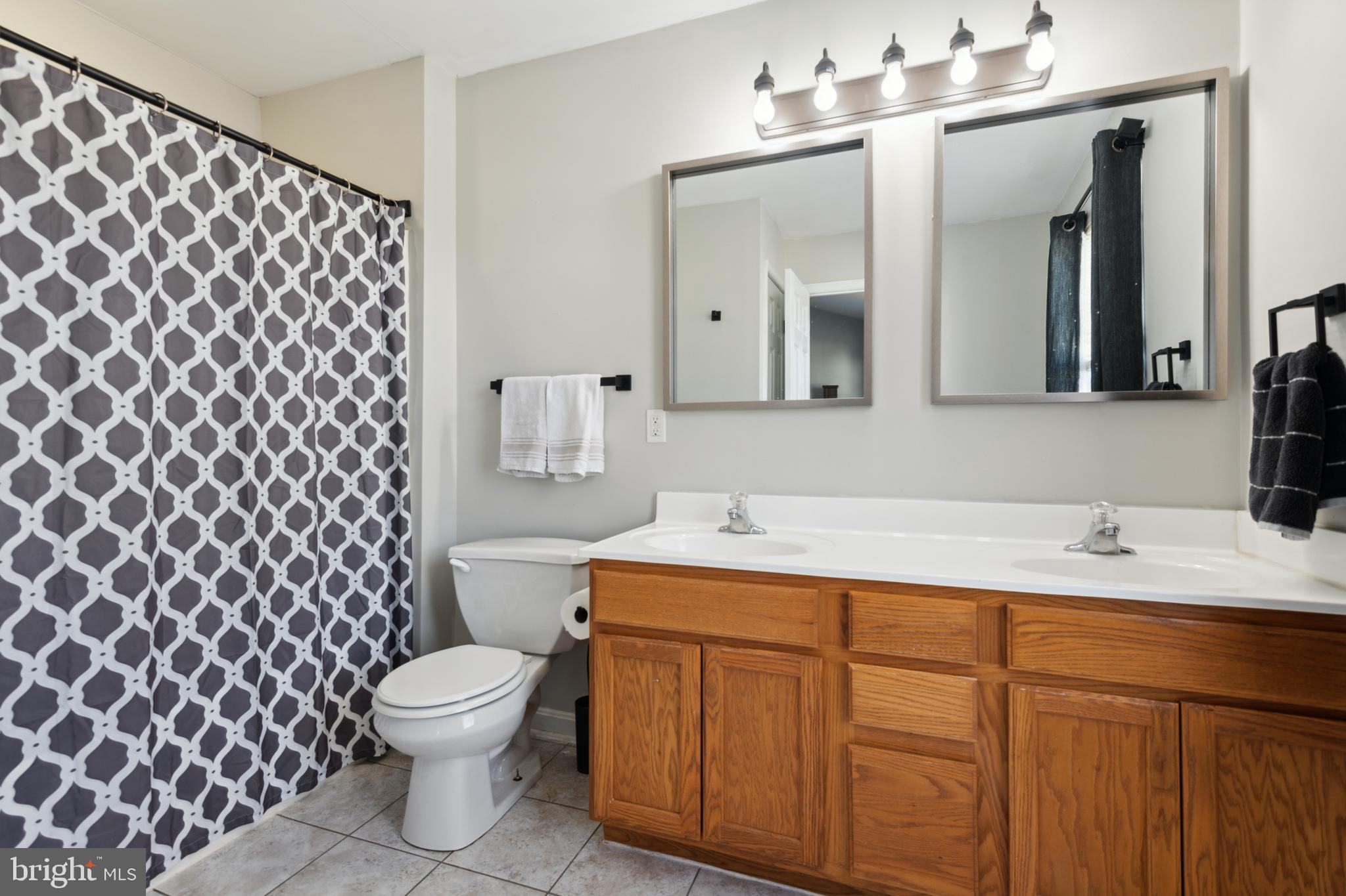 FAIRFIELD - Residential