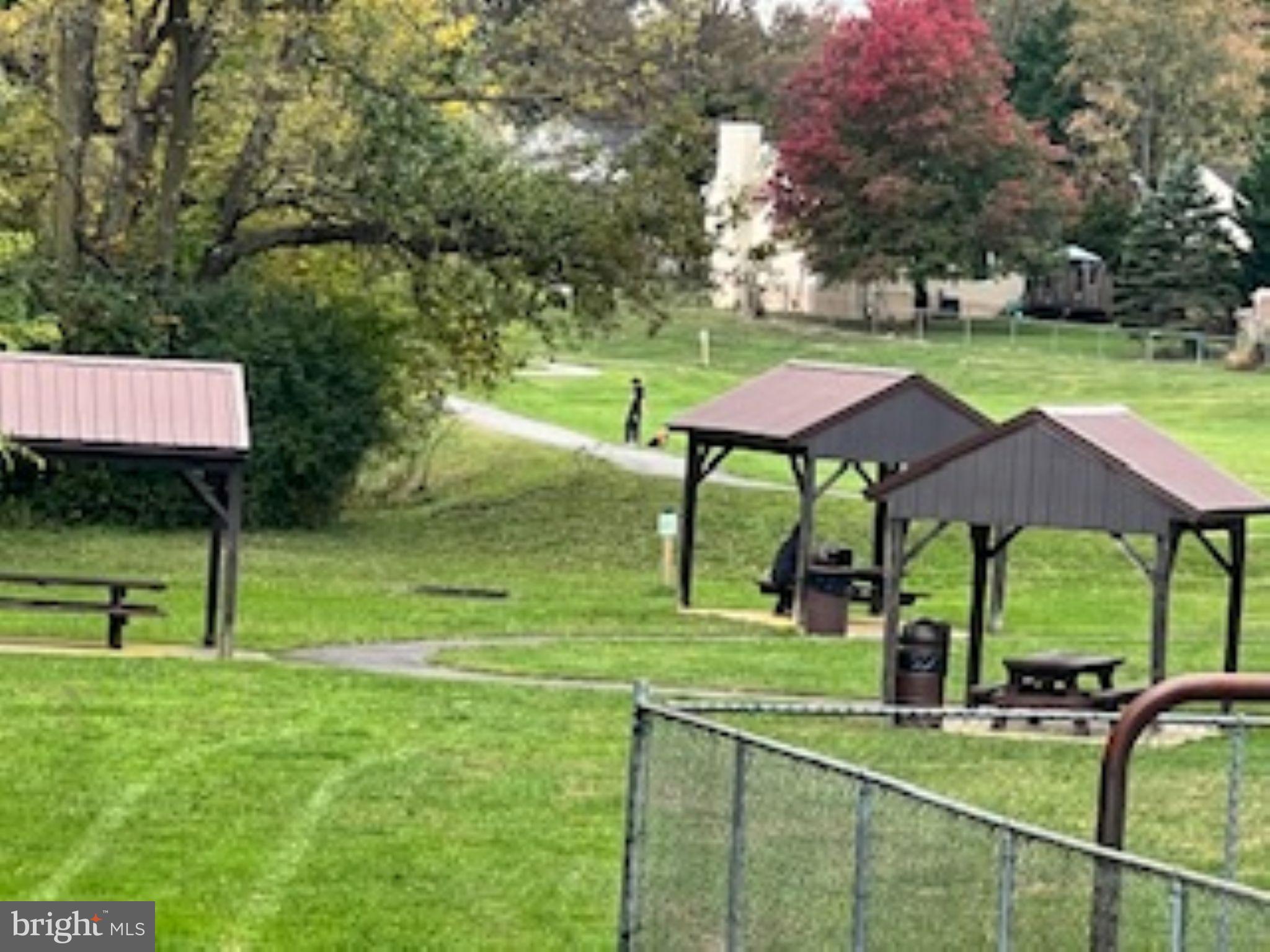 THE TALBOTS OF FREDERICKTOWNE - Residential Lease