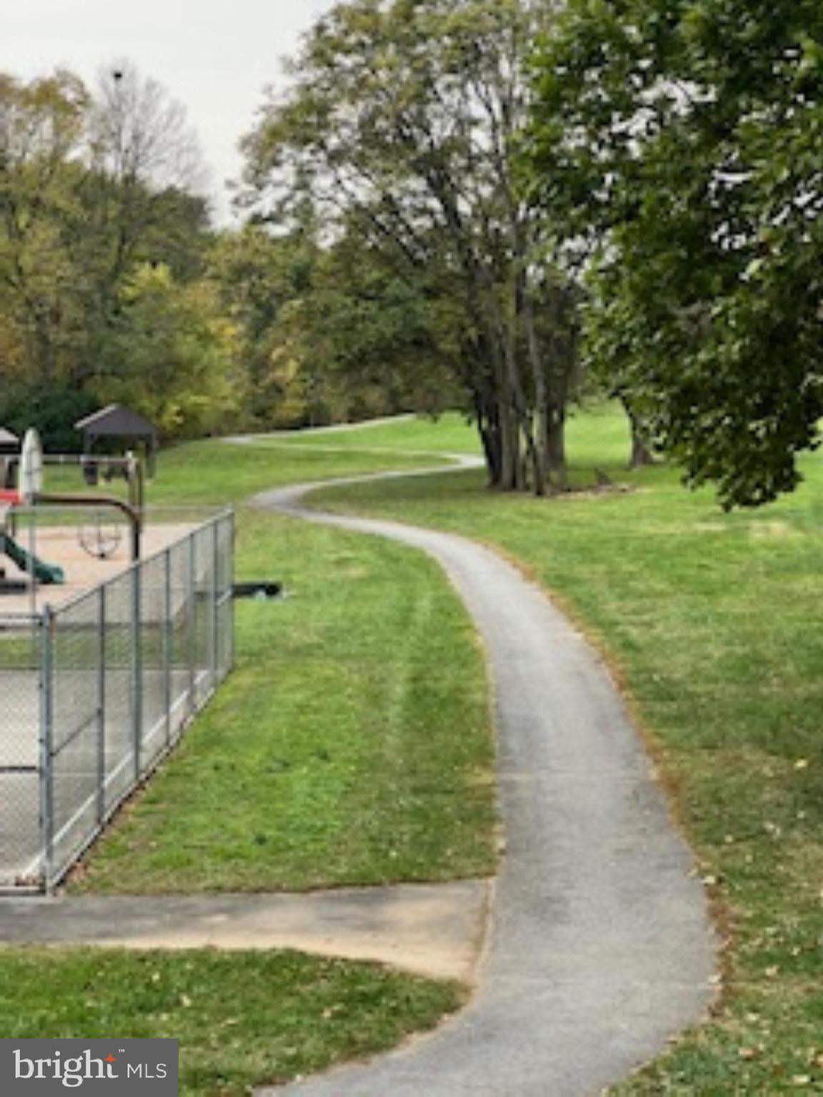 THE TALBOTS OF FREDERICKTOWNE - Residential Lease