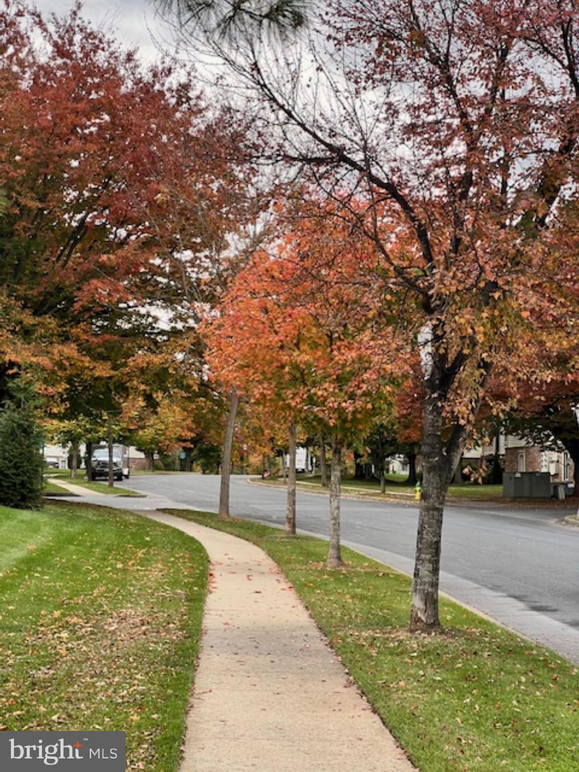 THE TALBOTS OF FREDERICKTOWNE - Residential Lease