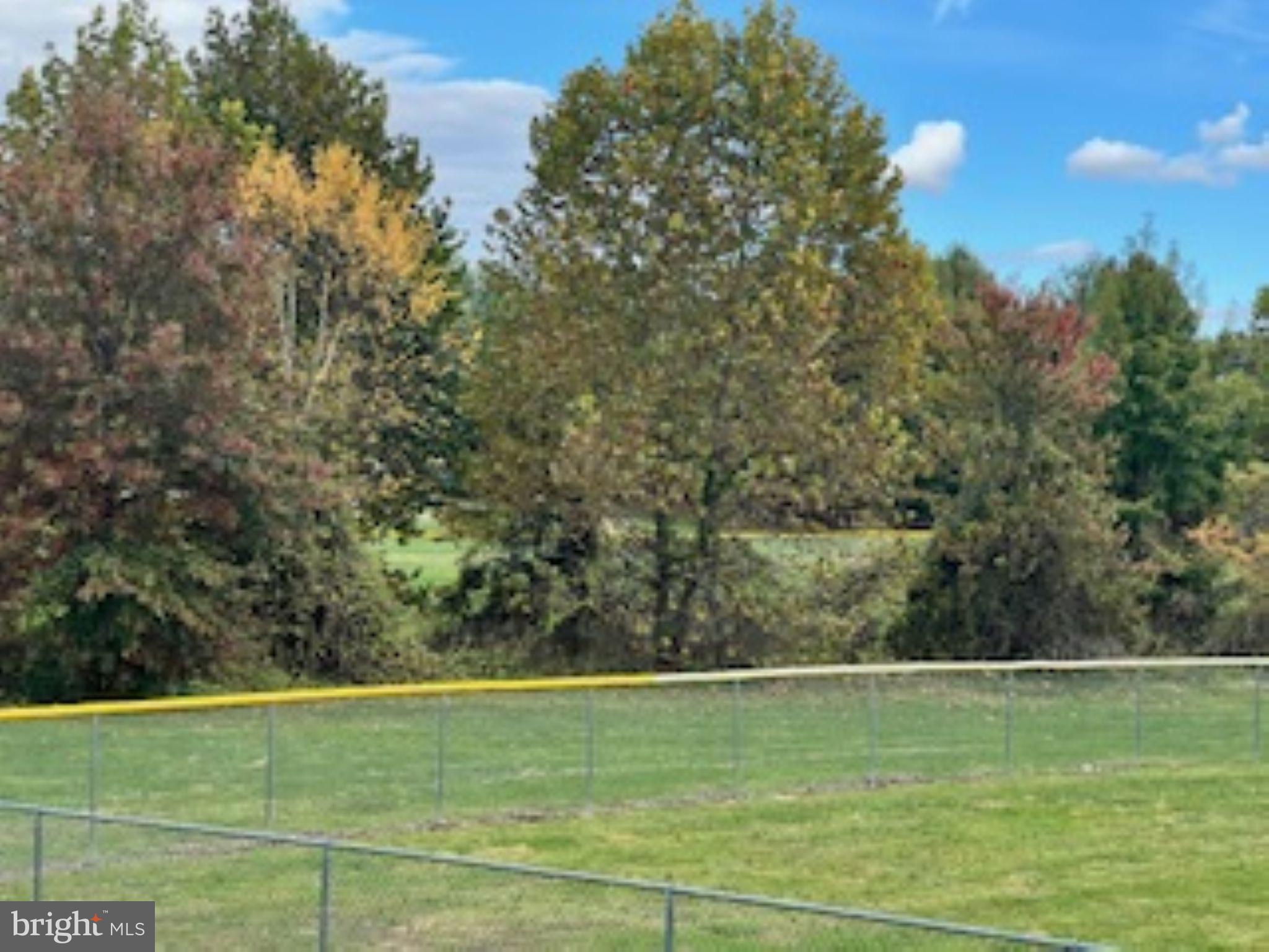 THE TALBOTS OF FREDERICKTOWNE - Residential Lease