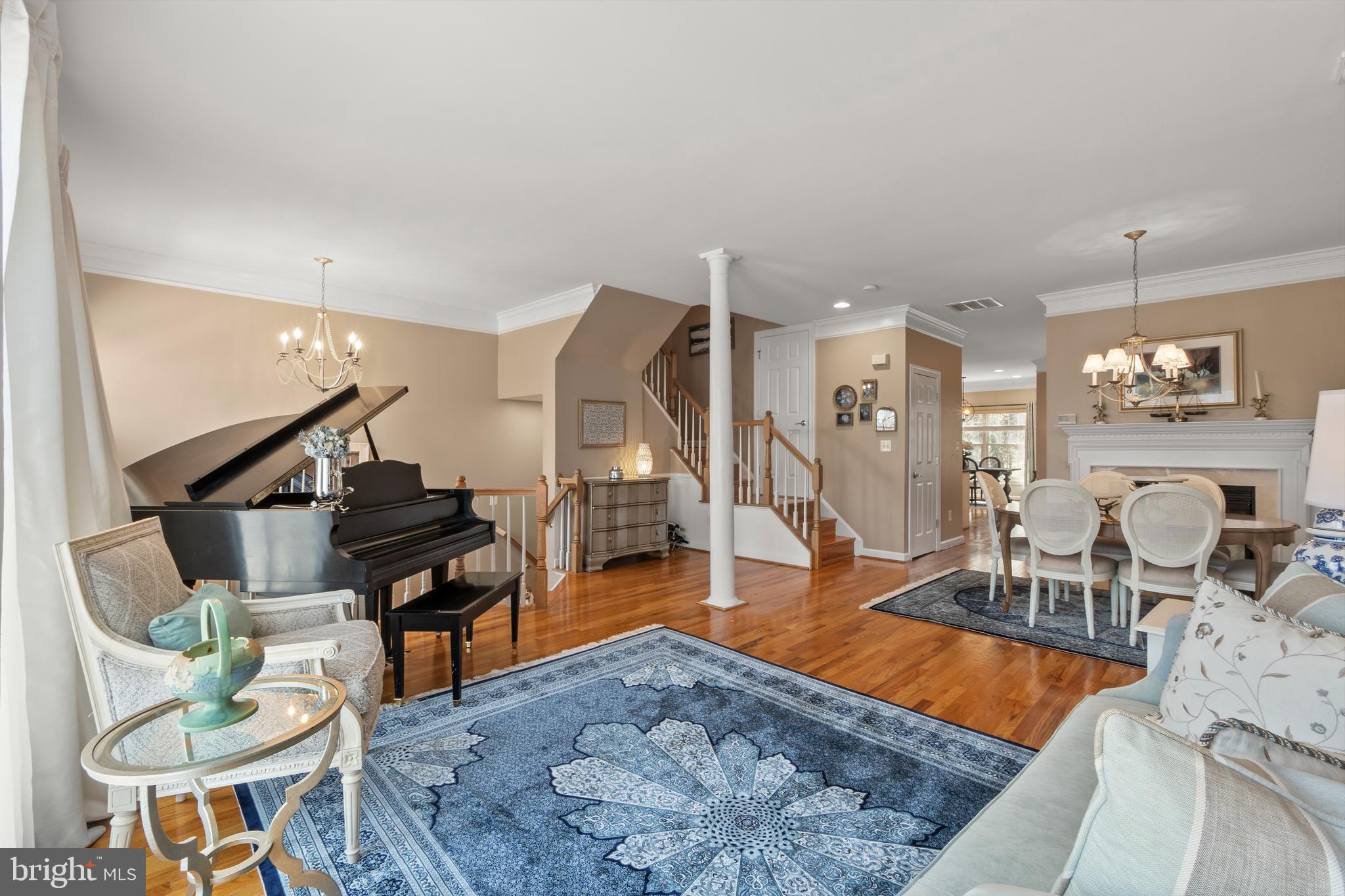 3786 ELMWOOD TOWNE WAY