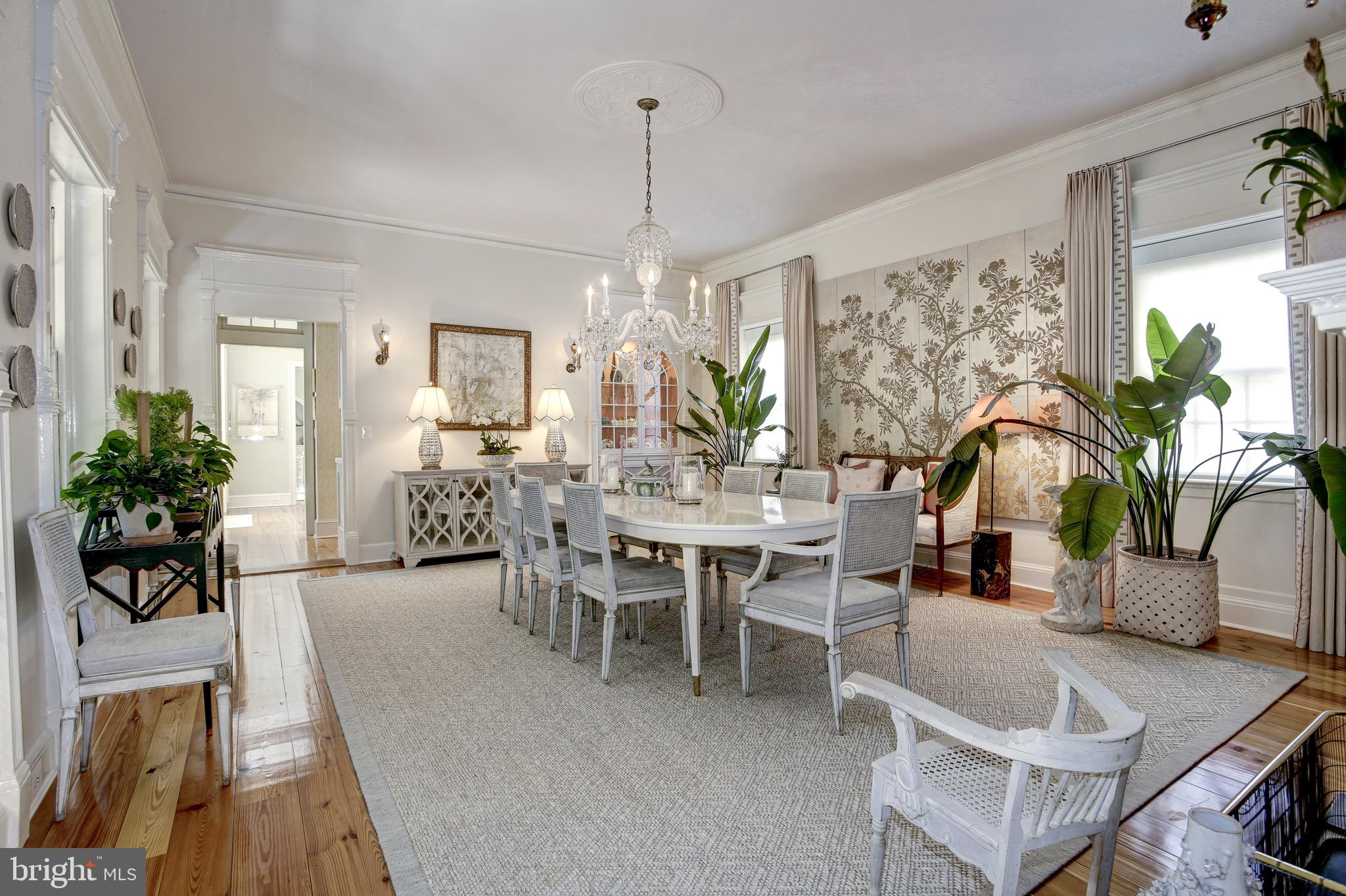 OLD TOWN ALEXANDRIA - Residential