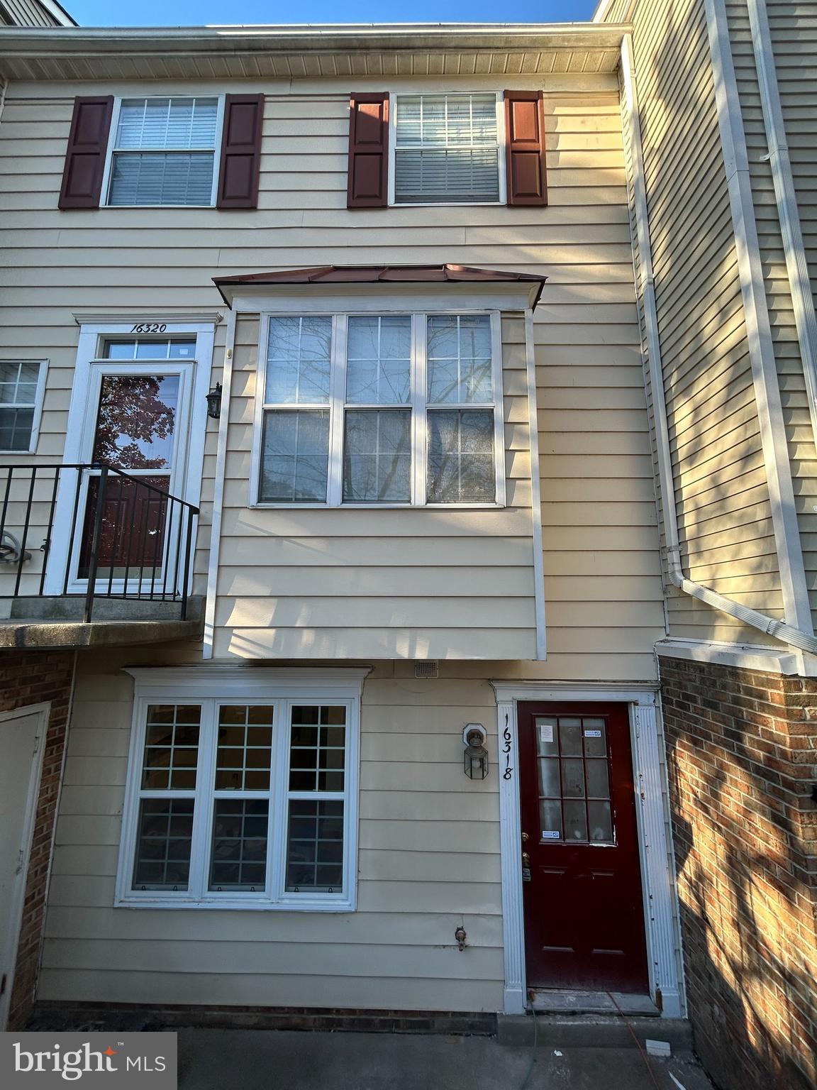 STOCKBRIDGE CONDO - Residential Lease