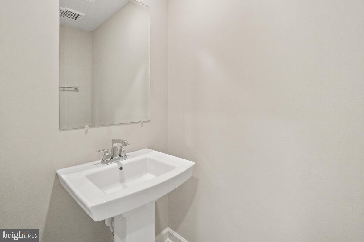 PATUXENT GREENS - Residential Lease