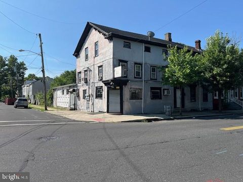 Photo of 406 North Clinton Avenue, TRENTON, NJ 08638 (MLS # NJME2047138)
